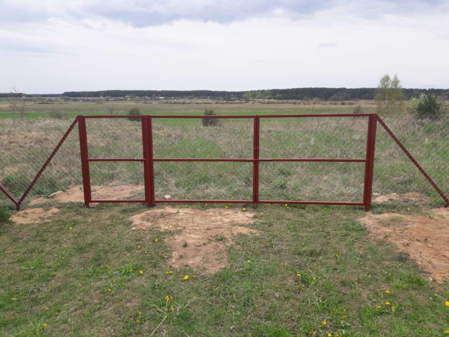 Забор из сетки рабицы 280м с воротами и калиткой фото6 в Ессентуках