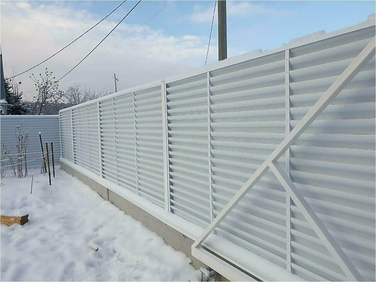 Забор жалюзи 150м RAL9003 фото3 в Ессентуках