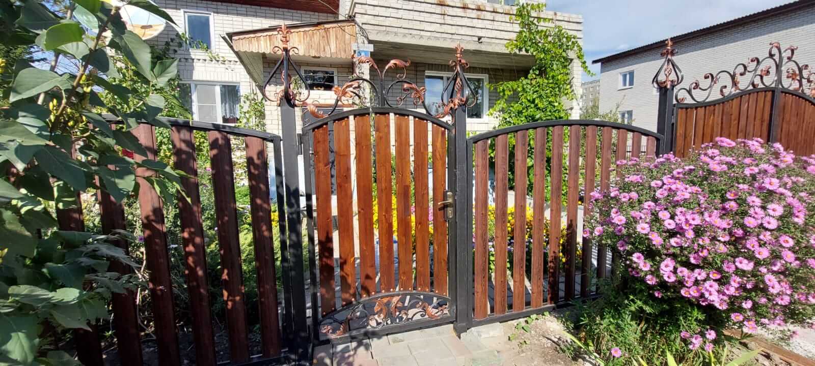 забор из штакетника каштан красный фото3 в Ессентуках
