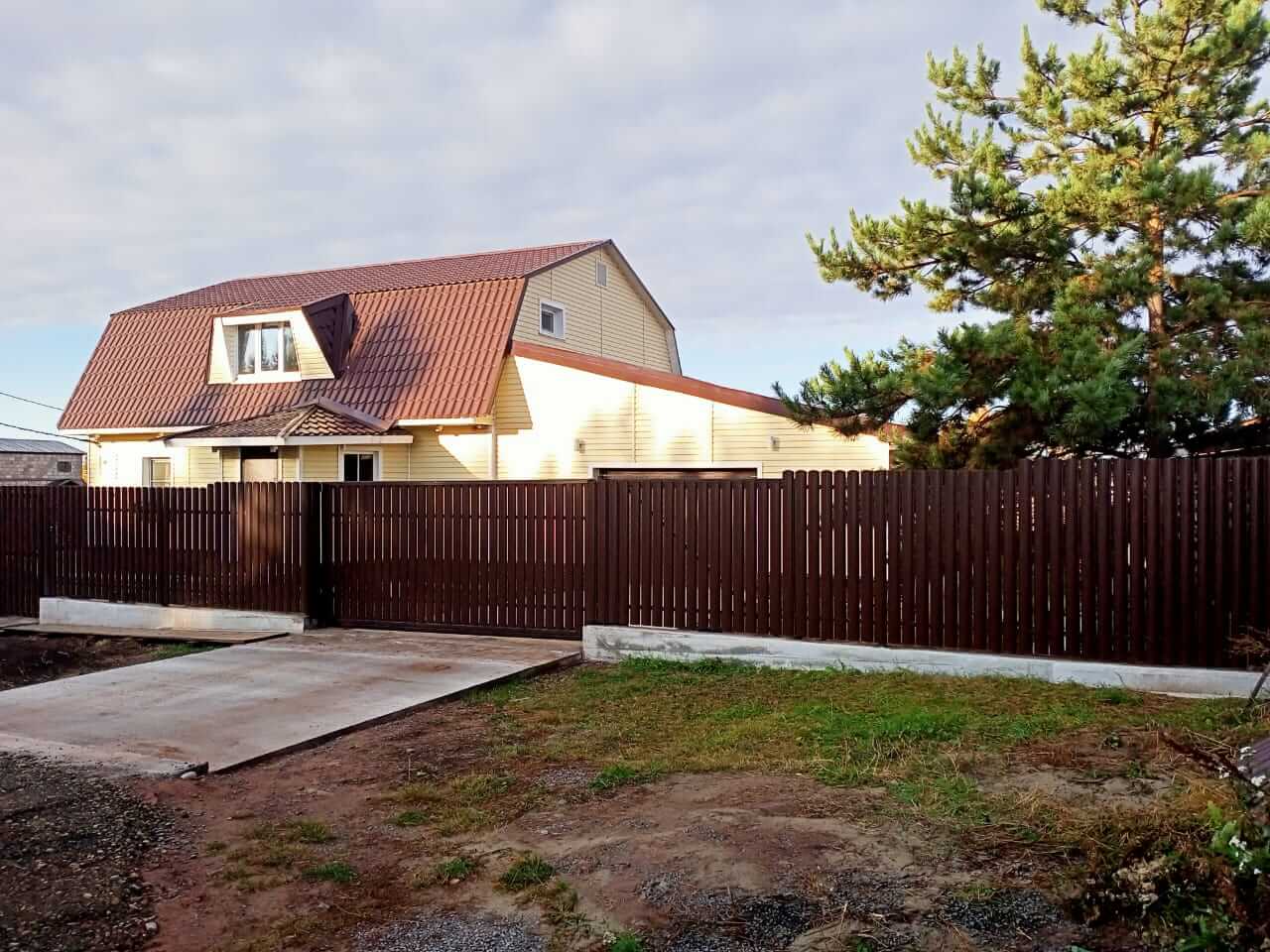 забор из штакетника шоколад фото2 в Ессентуках