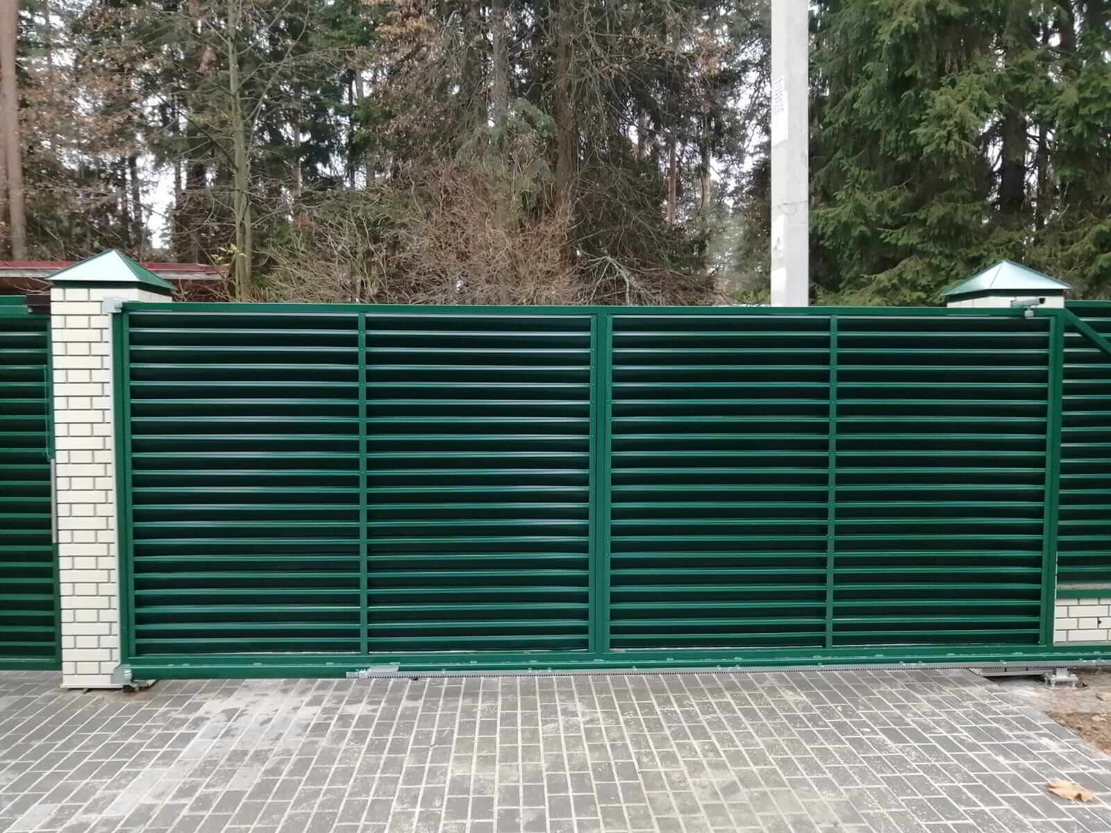 Забор-жалюзи с ламелями ЭКО-Z Зеленый Мох фото3 в Ессентуках