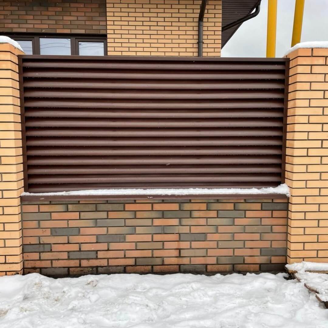 Забор-жалюзи ral8017/8017 шоколад двухсторонний фото6 в Ессентуках