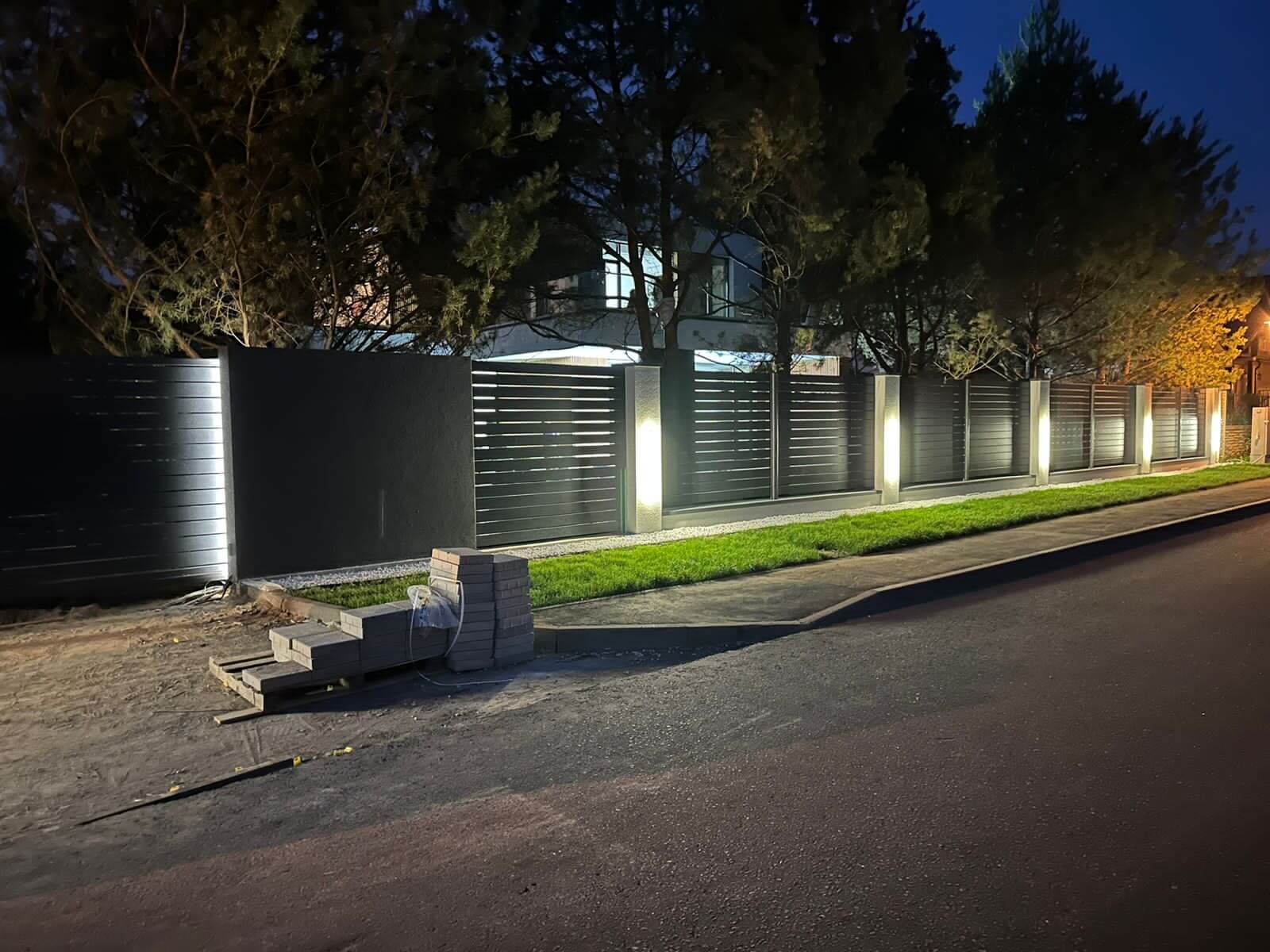 Забор-ранчо из металлопланкена 36м RAL7024 Серый Графит фото 11 в Ессентуках