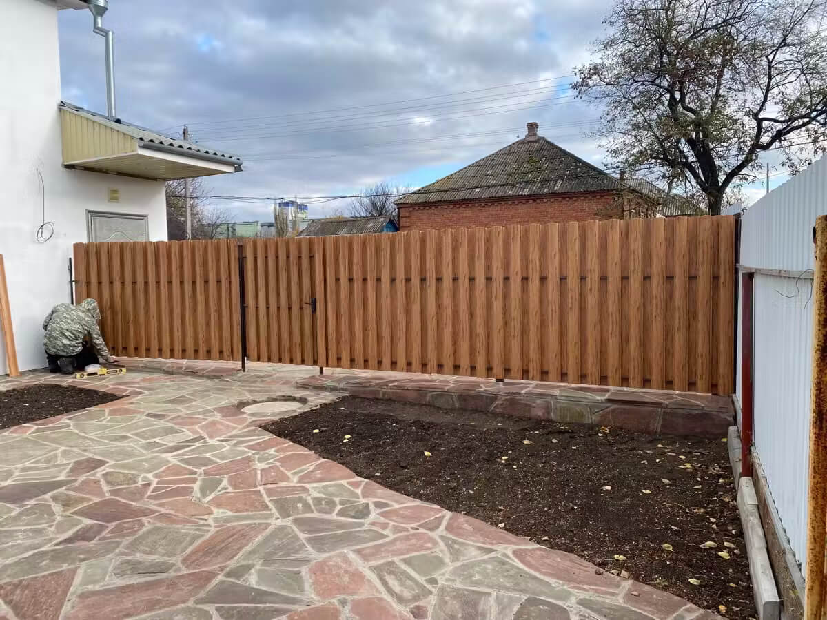 Забор из евроштакетника 7м Кипарис 2хPrintech двусторонний в Ессентуках