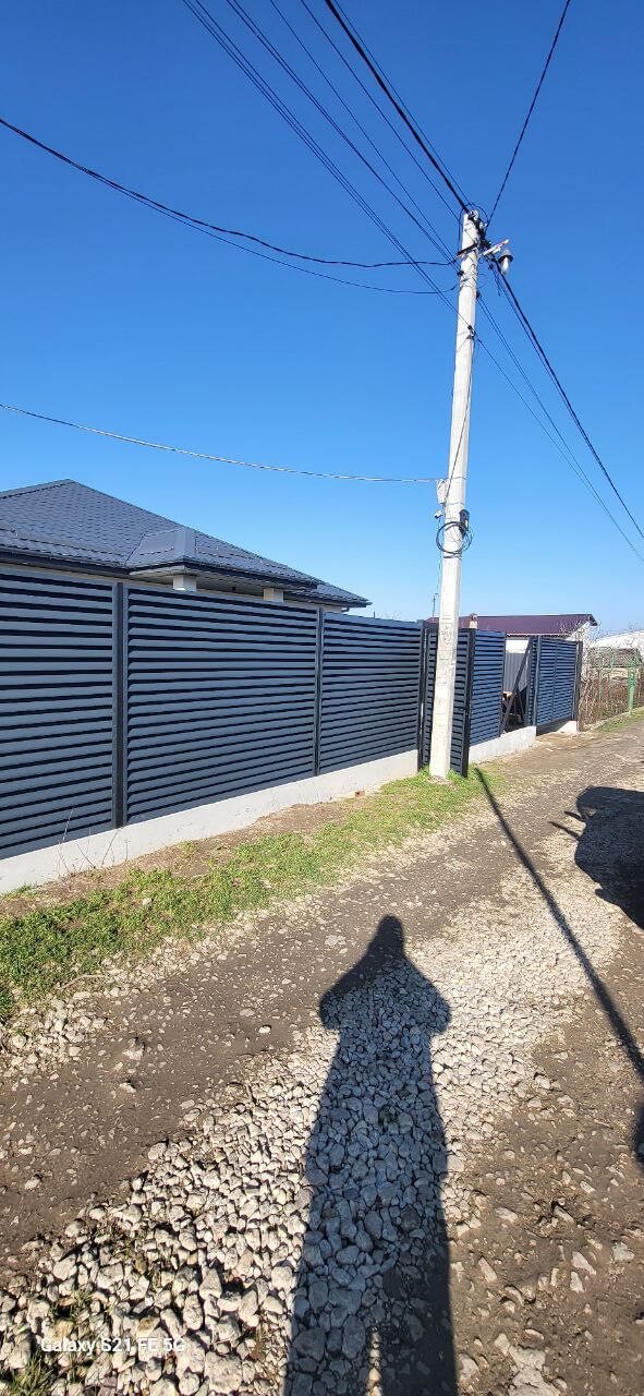 Забор из ламелей еврожалюзи 30м RAL7024/7024 Серый Графит двусторонний фото 1 в Ессентуках