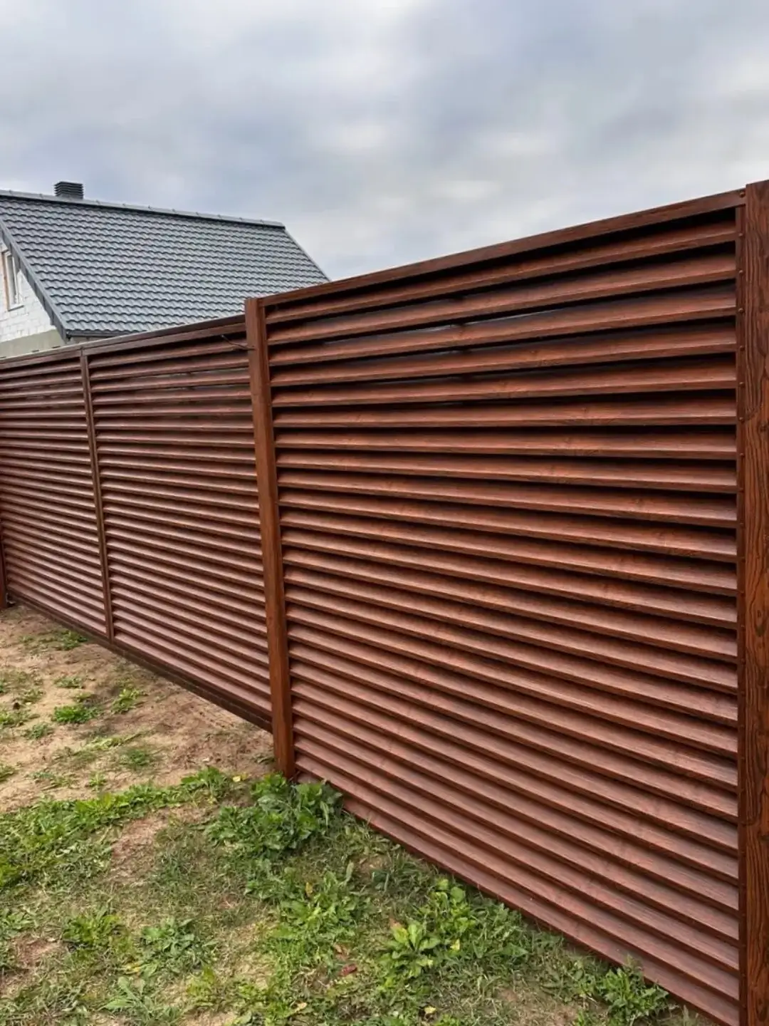 Забор-жалюзи из ламелей ЭКО-Z 58м Темный Дуб 3D Принтек фото 1 в Ессентуках