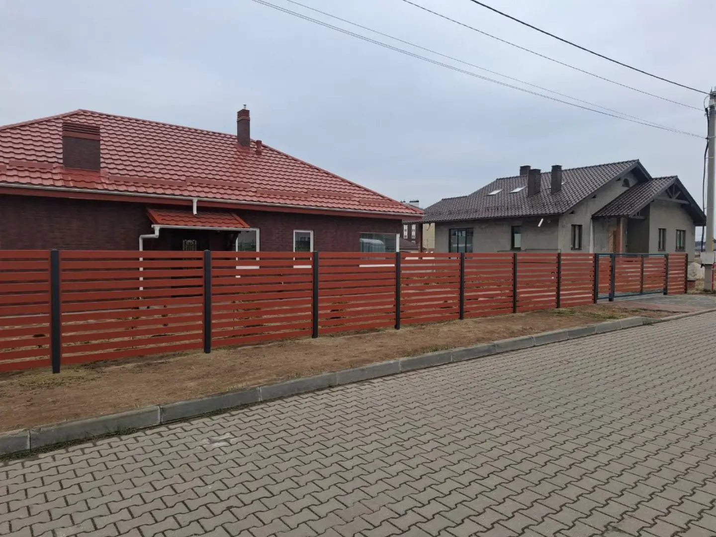 Забор-ранчо из металлопланкена 18м RAL8004 Терракотовый фото 1 в Ессентуках